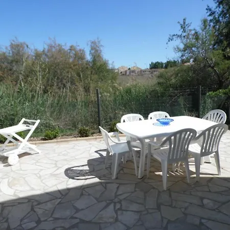 Maison Mitoyenne Duplex Avec Terrasse, Garage Et Parking, Proche Plage, Equipee Pour 4 A 6 Personnes - Fr-1-326-385 Marseillan  Exterior photo