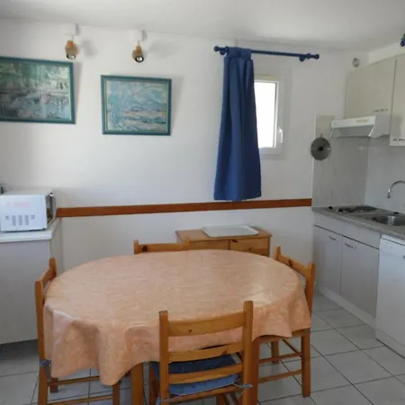 Maison Mitoyenne Duplex Avec Terrasse, Garage Et Parking, Proche Plage, Equipee Pour 4 A 6 Personnes - Fr-1-326-385 Marseillan  Exterior photo